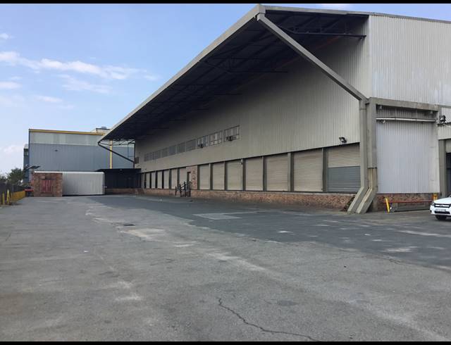 32,966M² WAREHOUSE TO LET IN ROODEKOP